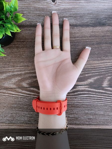 Red (5)