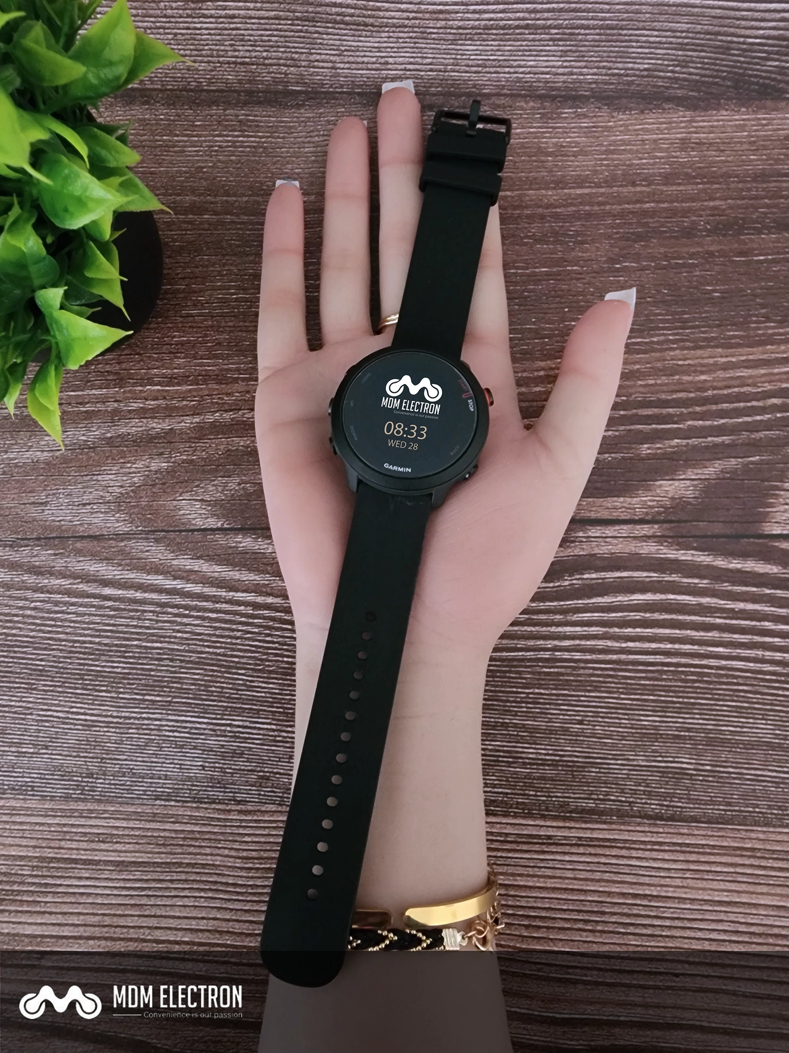 Black (4)